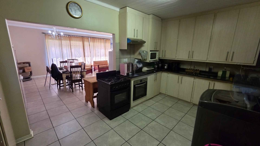 3 Bedroom Property for Sale in Hospitaalpark Free State